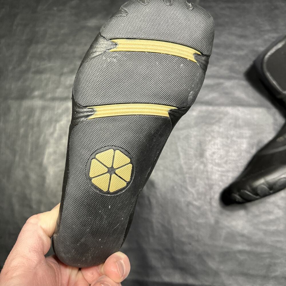 Solite Custom Fit 3mm Neoprene Surf Booties Socks Wetsuit Boots Women’s Size 6 ? - Picture 6 of 13